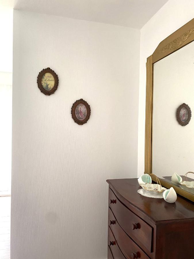 Le Vieux Moulin Bed & Breakfast Bouhet Luaran gambar