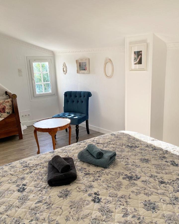 Le Vieux Moulin Bed & Breakfast Bouhet Luaran gambar