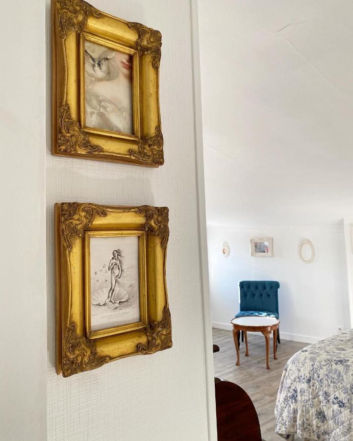 Le Vieux Moulin Bed & Breakfast Bouhet Luaran gambar